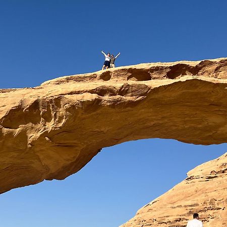 Maraheb Luxury Camp Hotel Wadi Rum Buitenkant foto