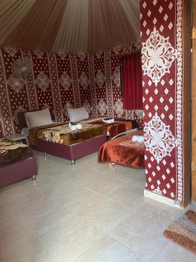 Maraheb Luxury Camp Hotel Wadi Rum Buitenkant foto