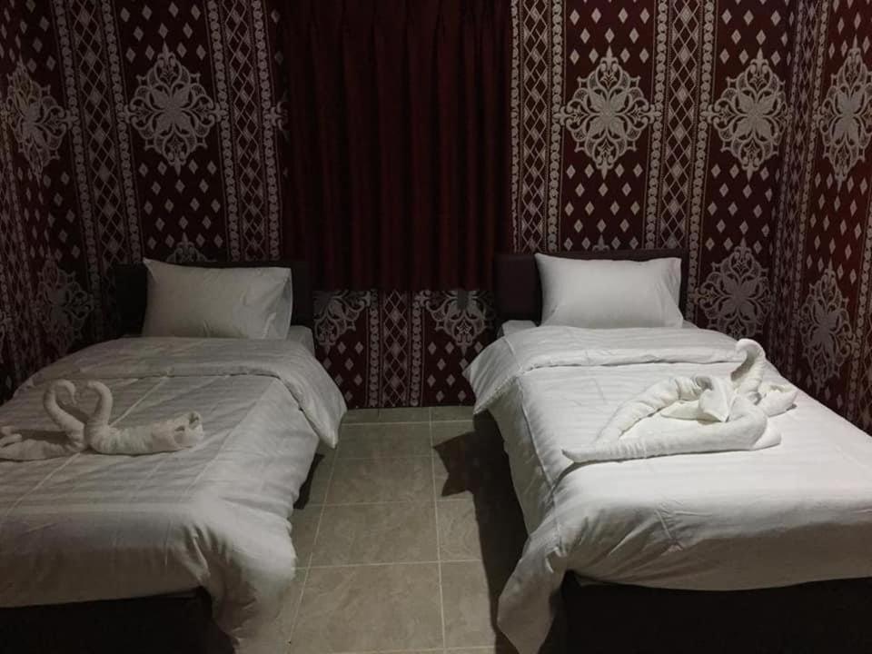 Maraheb Luxury Camp Hotel Wadi Rum Buitenkant foto