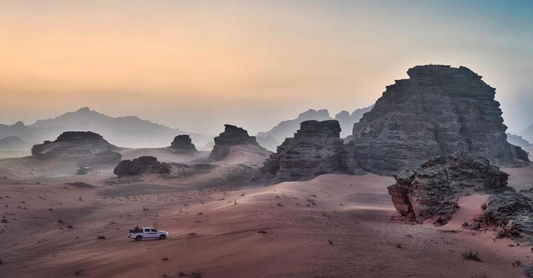 Maraheb Luxury Camp Hotel Wadi Rum Buitenkant foto